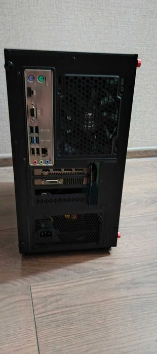 Компактный компьютер Micro-ATX для дома и офиса DDR4