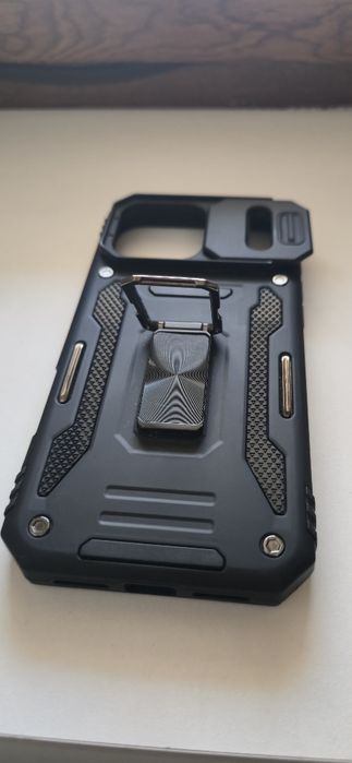 Vând husa I phone 17 pro max