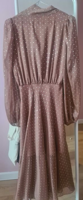 Платье в горошек