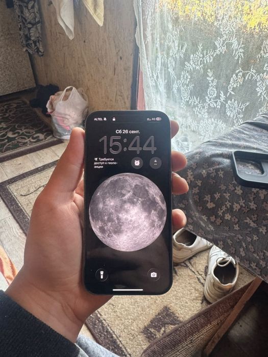 iPhone 15 pro 256gb