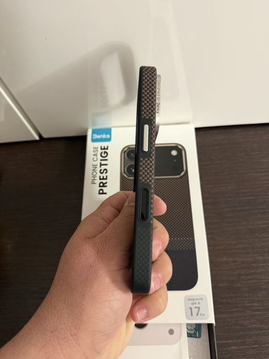 Vand husa iphone 17 pro
