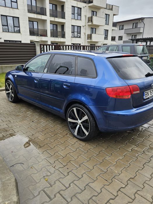 Vând Audi a3 8p s'line