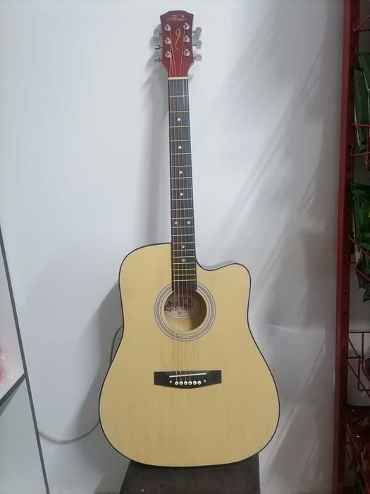 Акустичекая гитара