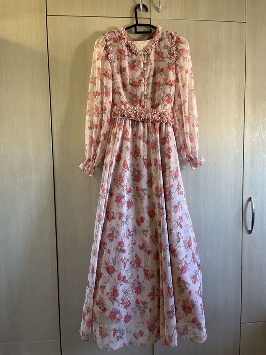 Вечерние и тойские платья