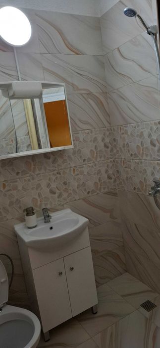 Дава се под наем Двустаен апартамент в София, Връбница 1 - 62 кв.м за 630 € - Снимка #16