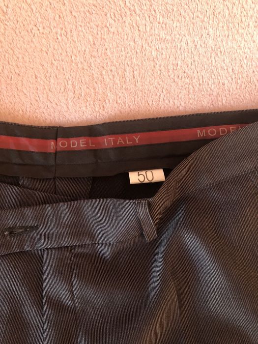 Pantaloni costum barbati