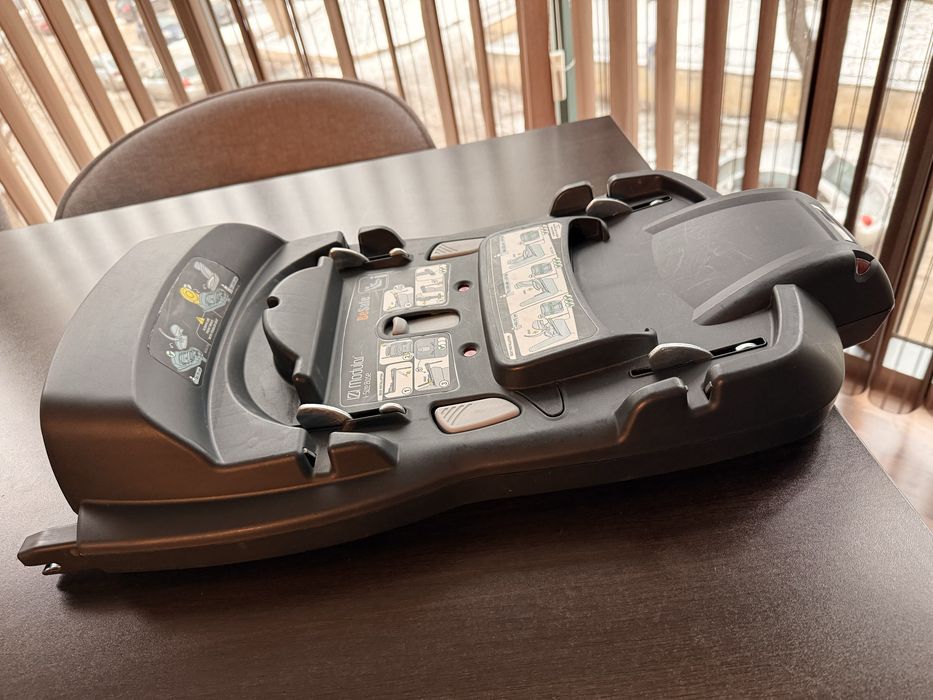 Столче Stokke be safe + Изофикс база