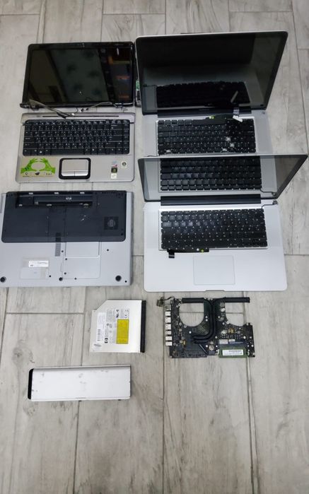 Laptop Apple MacBook A 1286