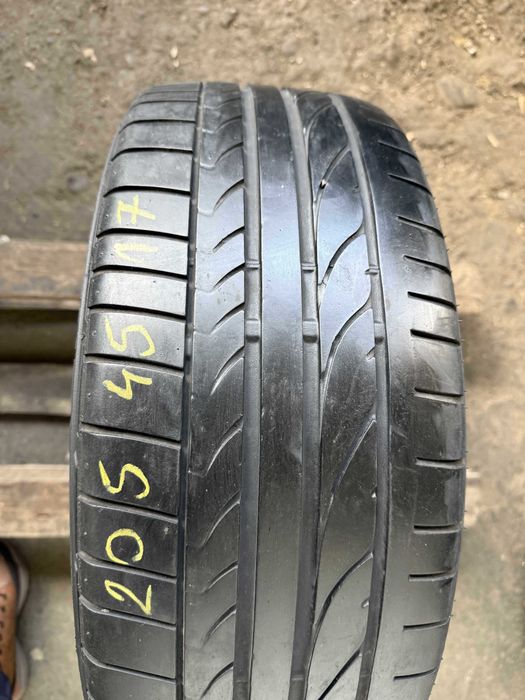 2x Anvelope Vara 205/45 R17 - Bridgestone Potenza RE050A