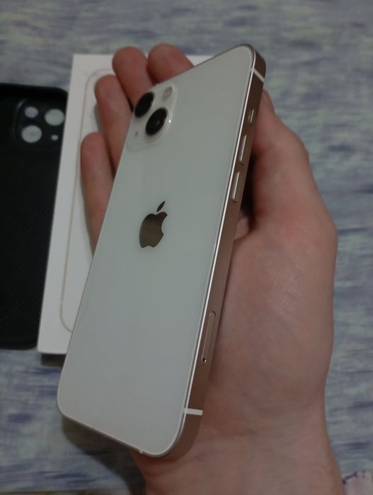 В продаже iphone 13