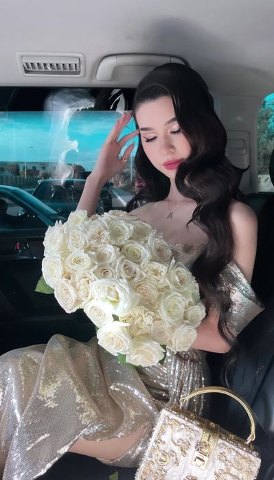 впускное платье Kiara Brands