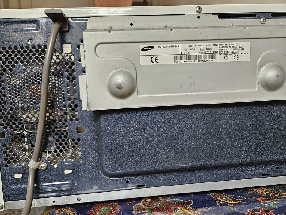 Микроволновка продам