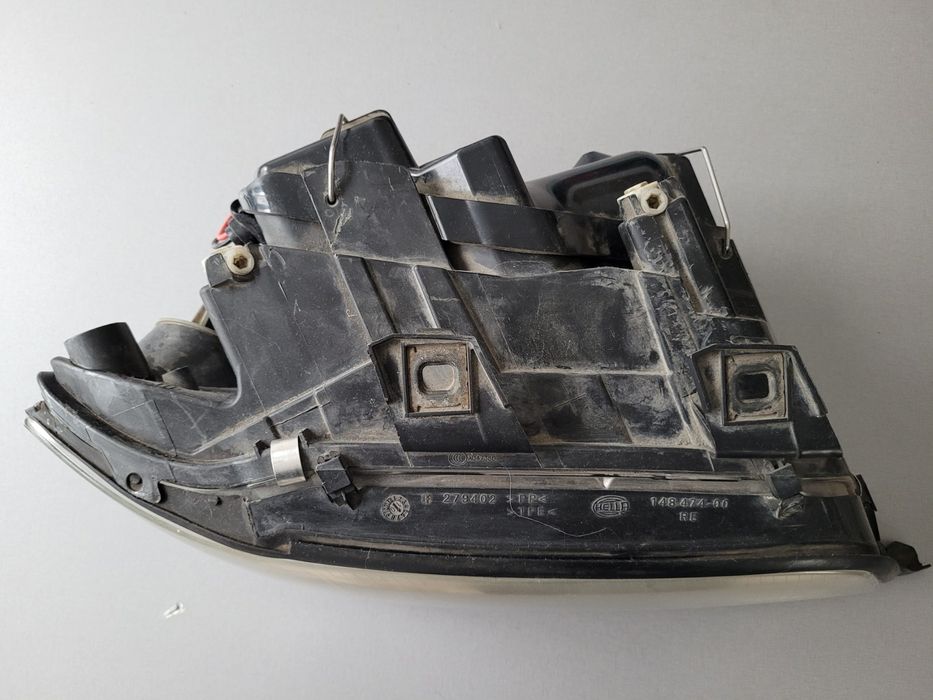 Десен фар за Audi A6 C5/ Ауди А6 Ц5