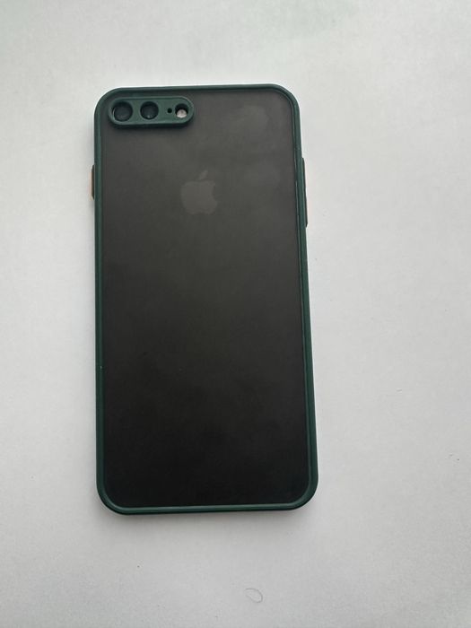 Продам IPhone 7 Plus 128