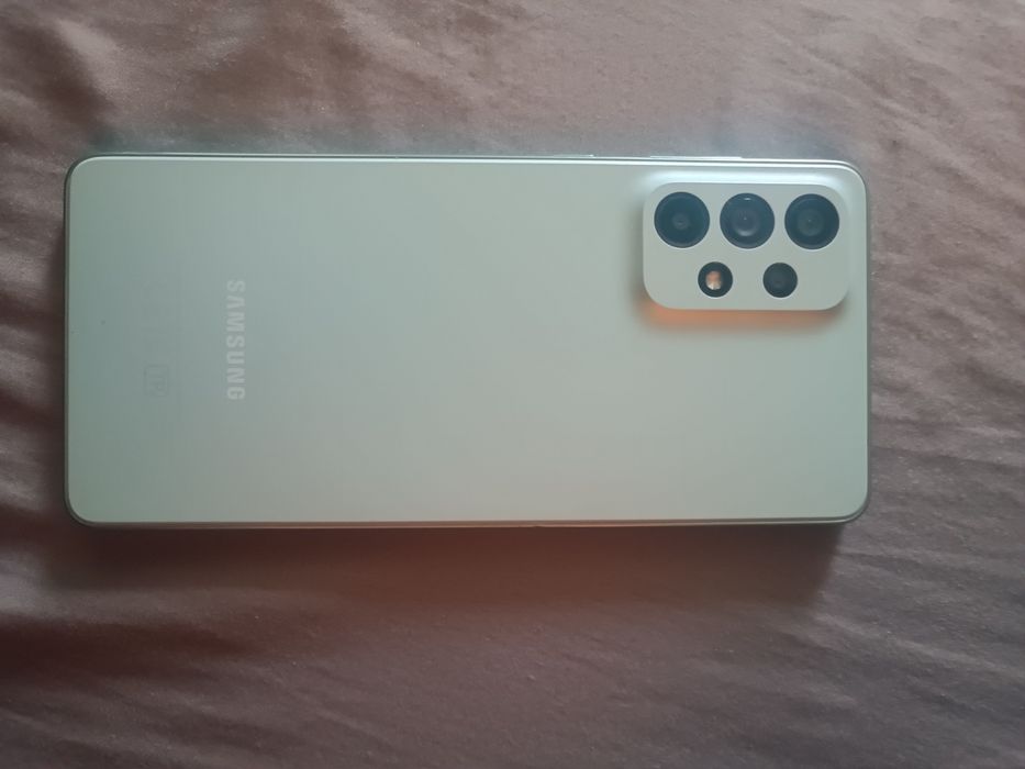 Обменяю Самсунг А 73