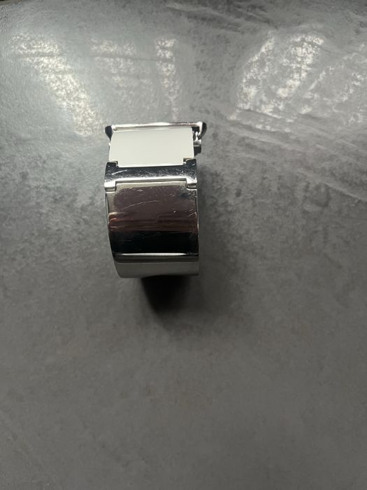 Оригинална гривна