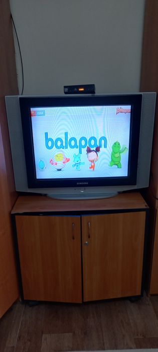 Телевизор самсунг