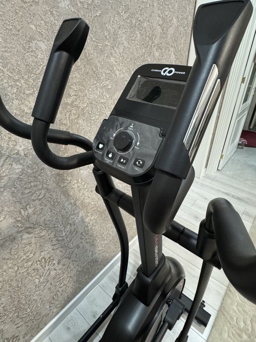 Эллиптический тренажёр