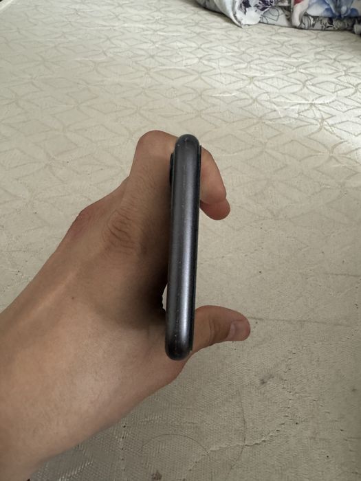 Айфон 11сатылады