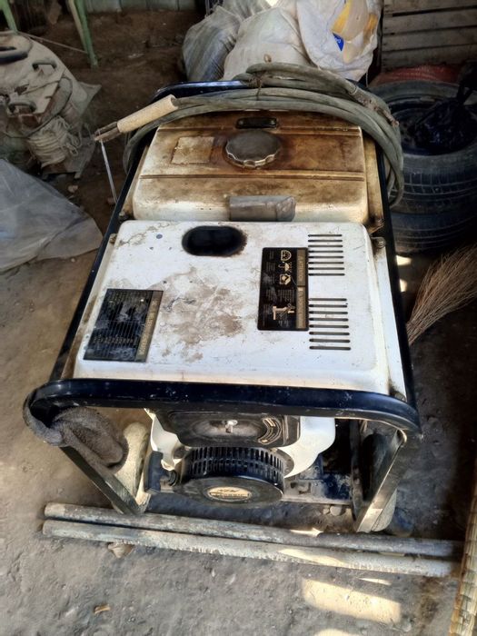 Движок и сварка опарат продаются