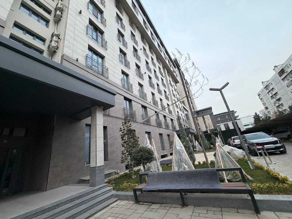 3-комнатная квартира 76 м2 в ЖК Kiparis, Ц-4, вид во двор