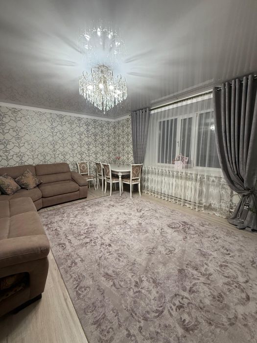 Продам 4-х квартиру. Центр