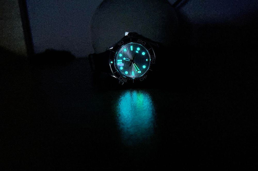 Ω Omega Seamaster Diver 300 Co-Axial Master Chronometer 42mm