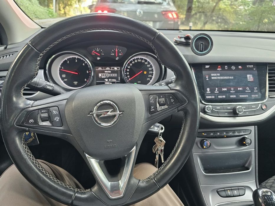 Vând Opel Astra K 1.6 CDTI (110 CP) – NEGOCIABIL