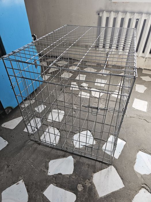 Продам клетку- вольер для собак