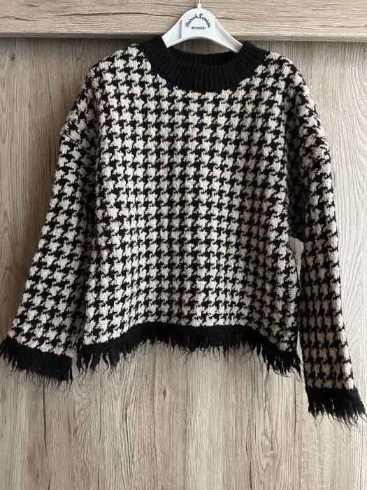 RESERVED Ново пуловерче размер 128