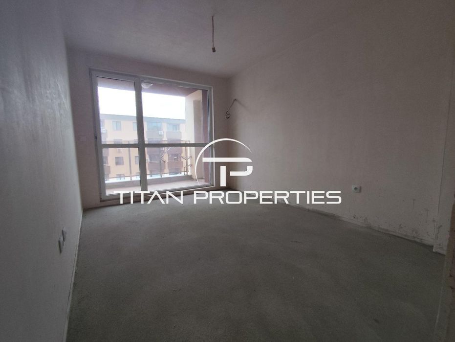 Продава се Четиристаен апартамент в Пловдив, Южен - 134 кв.м за 666 €/кв.м - Снимка #4