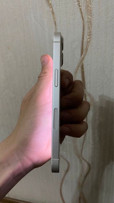 Айфон 13 128 гб.