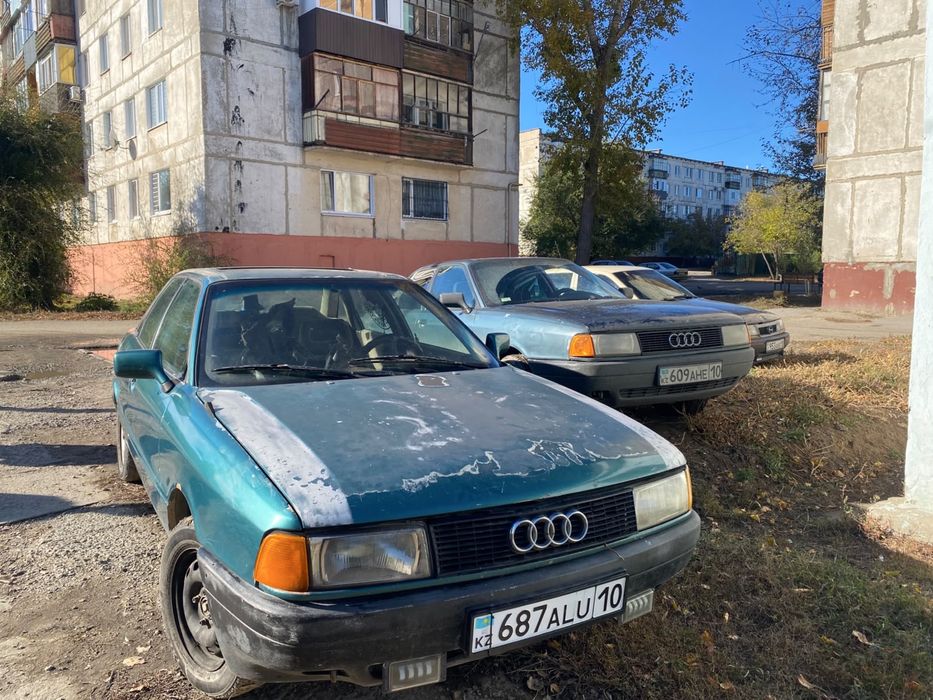 На разборе ауди 80