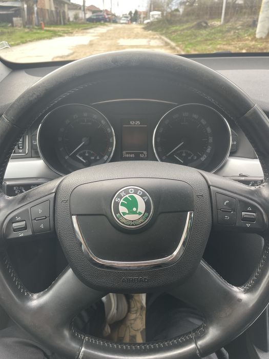 Skoda Superb 2.0 TDI 140