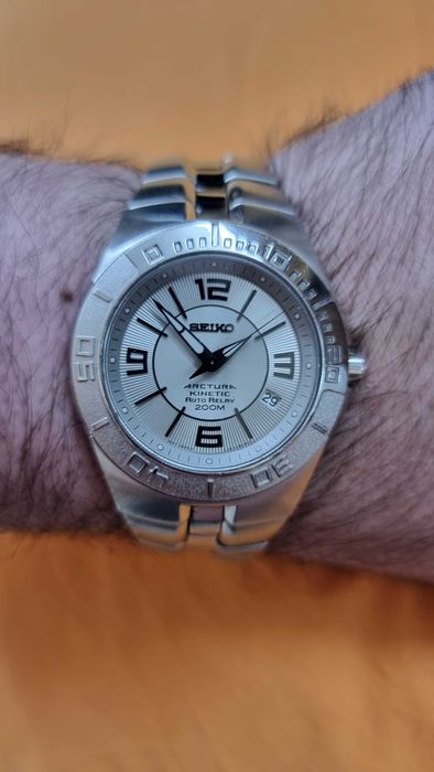 Часовник Seiko Kinetic Arctura Auto Relay