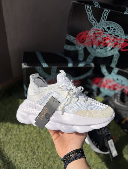 Versace Chain Reaction
