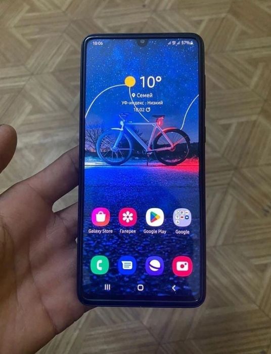 Продам самсунг А33 5G 6/128