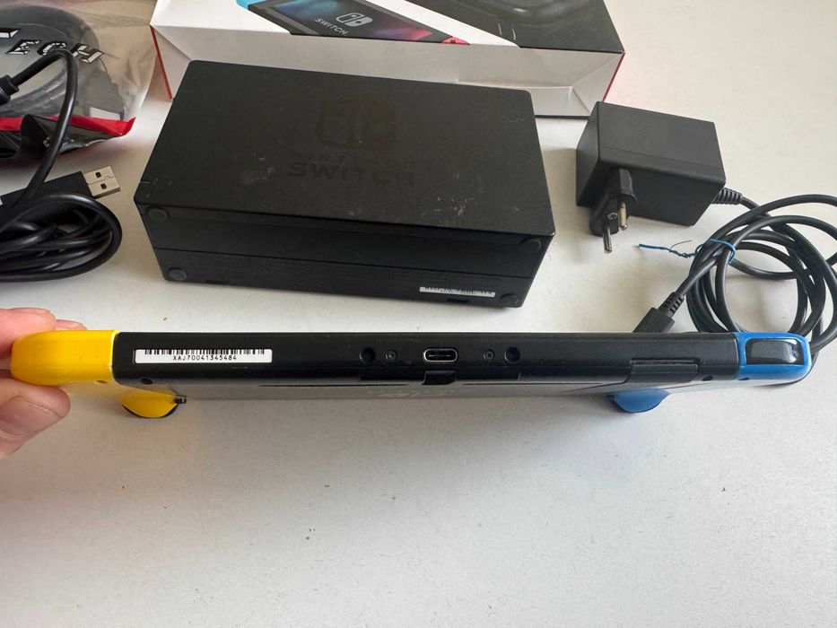 Nintendo Switch v1 32GB