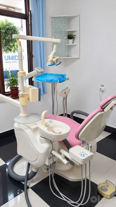 sifatli stomatologiya kreslolar sotiladi