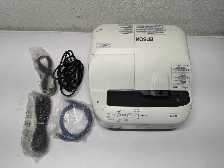 Проектор - Epson EB-570W / H605B