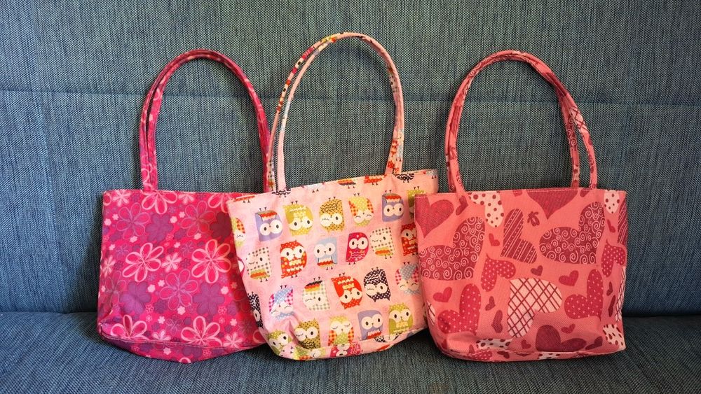 Сладки чантички за малки дами