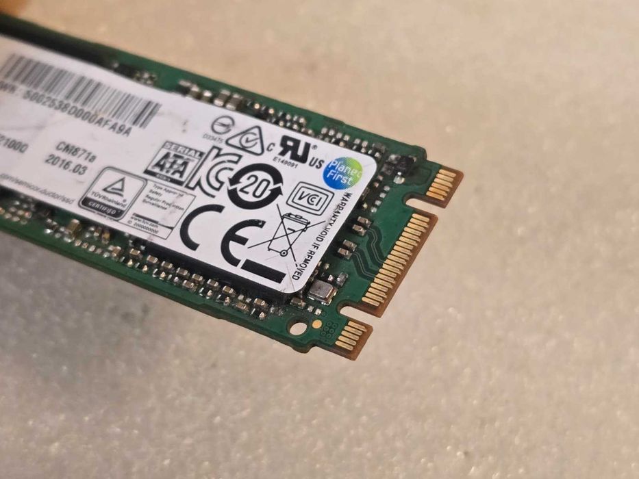 Solid-State Drive SSD Samsung 256GB M.2 2280 SATA III 6Gbps MZ-NTY2560