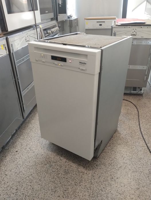 Съдомиялна Miele Activ SC 45см
