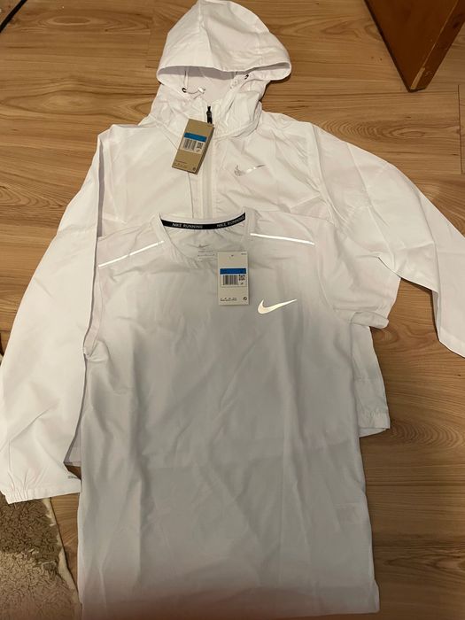 Set Nike geacă și pantaloni scurți