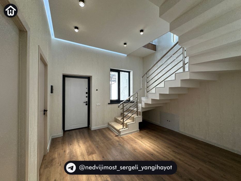 Участок yangi hayot chortoq 1.5 soʻtih 1 кв 740 у.е кв