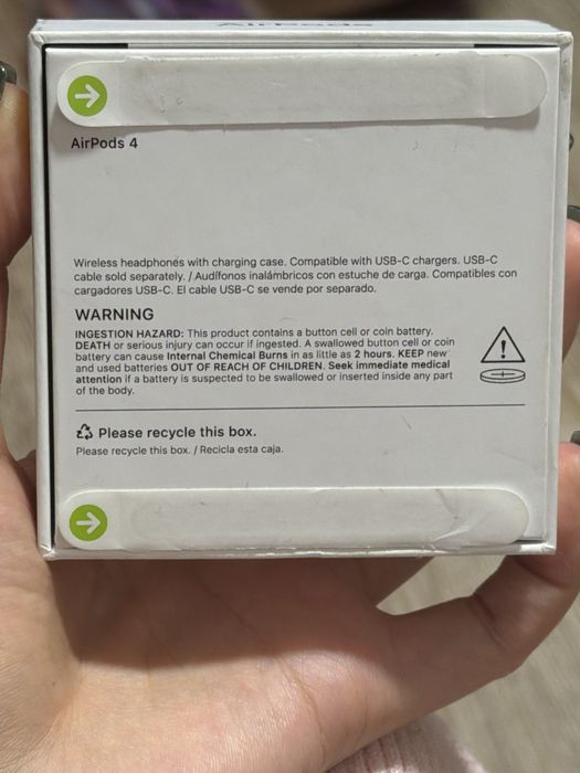 airpods 4 с левым ухом