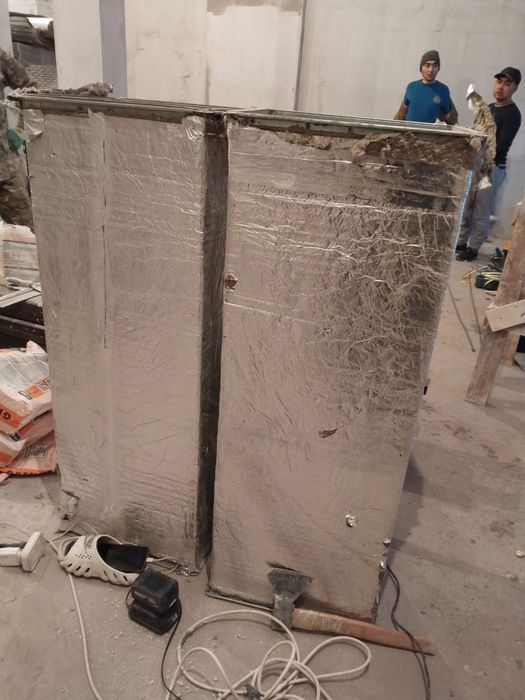 Короб для вентиляции. . 2 штуки.