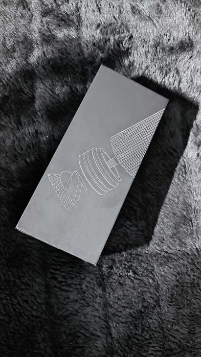 Luvan Salt Grinder - ръчна алуминиева мелничка за сол, нова, регулируема