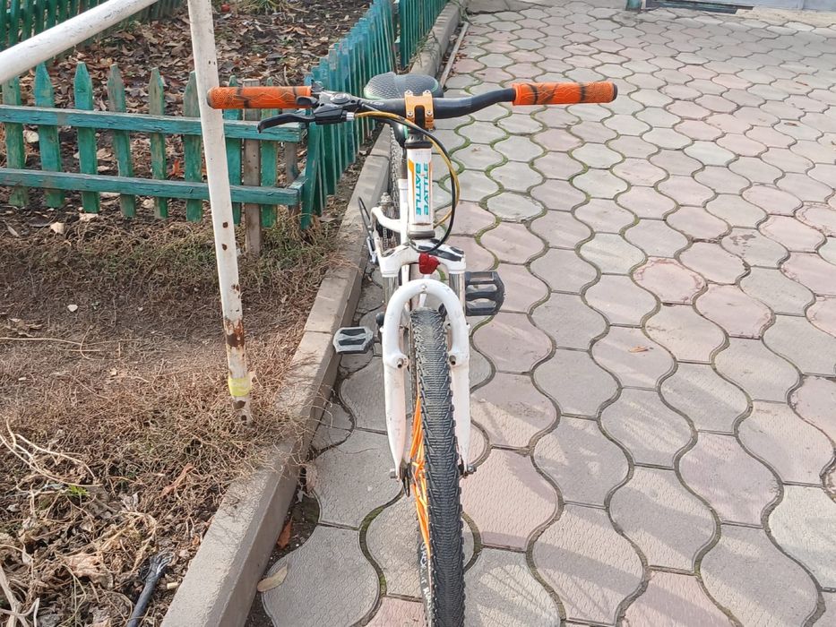 Велосипед.            .