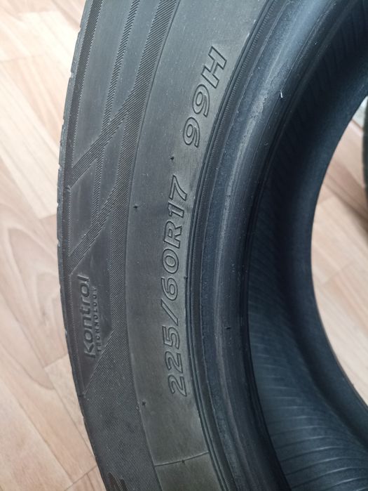 Продам покрышки Hankook 225/60/17